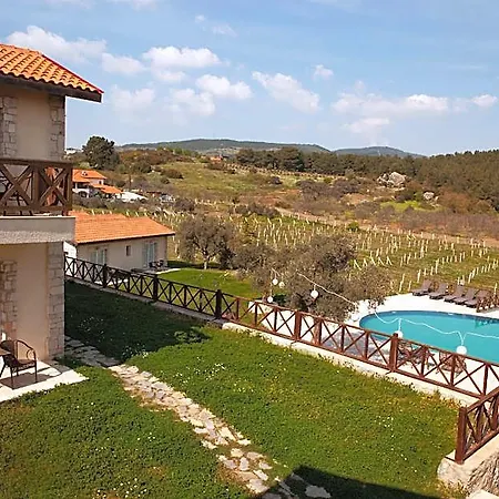 Hotel Vinifera Yedibilgeler Vineyards 3*