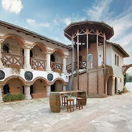 Vinifera Yedibilgeler Vineyards Selcuk