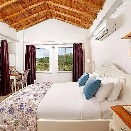 Vinifera Yedibilgeler Vineyards Hotel